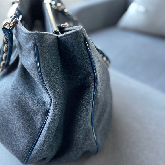 ‼️ SOLD ‼️ Fendi large Mia bag - Picture 4 of 13